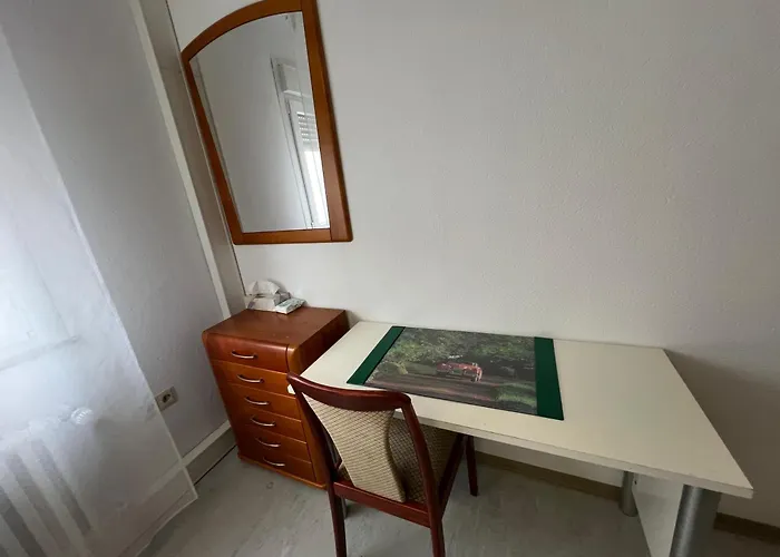 Privatunterkunft Tl Gastzimmer *